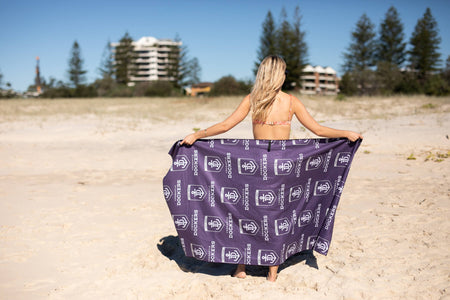 Fremantle Dockers - AFL Recycled Sand Free Beach Towel